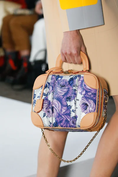 Look 105